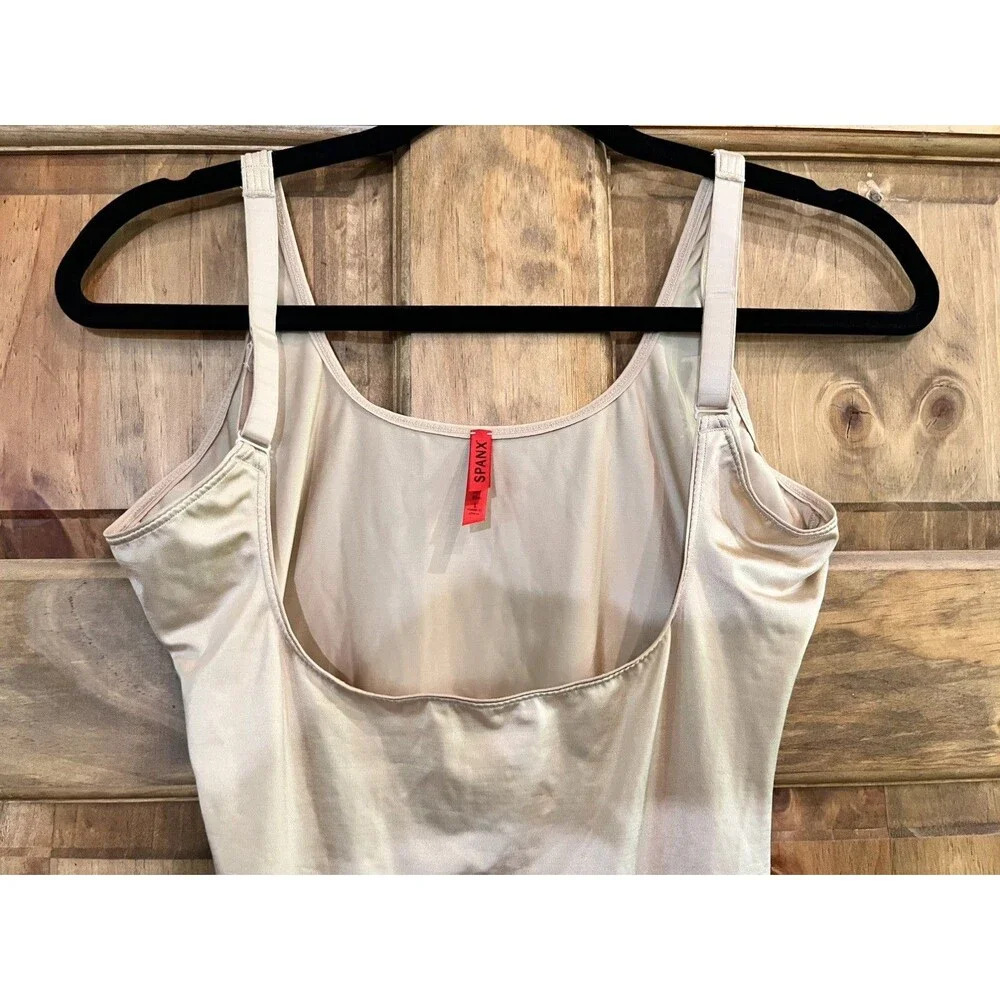 Spanx Women's Slimplicity OnCore Open-Bust Mid-Thigh Bodysuit Size L